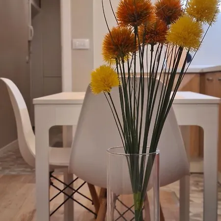 Brand New Luxury Flat In The Center Апартаменты Варна