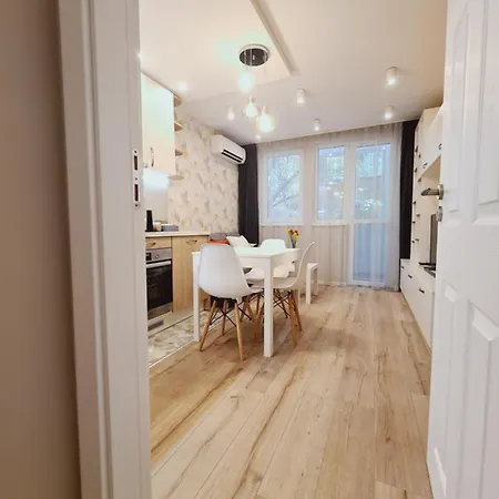 Brand New Luxury Flat In The Center Lägenhet *